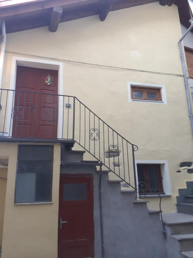 Vila Casa La Foriana Carema Pokoj fotografie